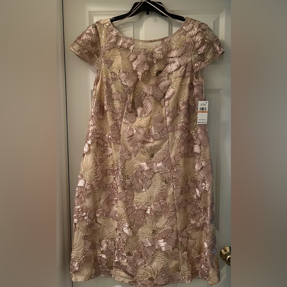 Alex Evenings Champagne Sequin Formal Dress size 16W NWT